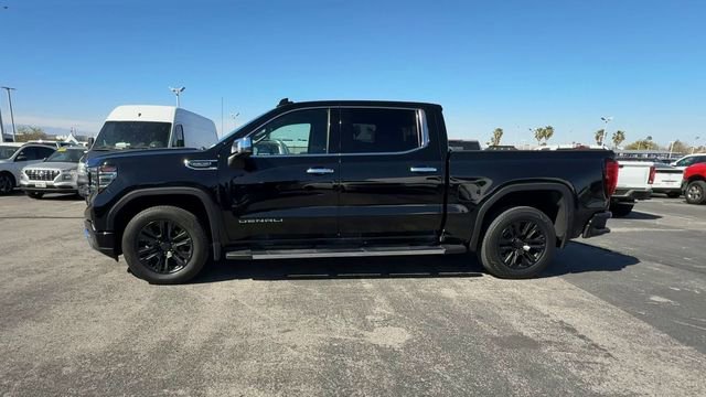 Used 2022 GMC Sierra 1500 Denali RWD image 5