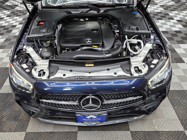 Used 2022 Mercedes-Benz E 350 4MATIC Sedan image 40