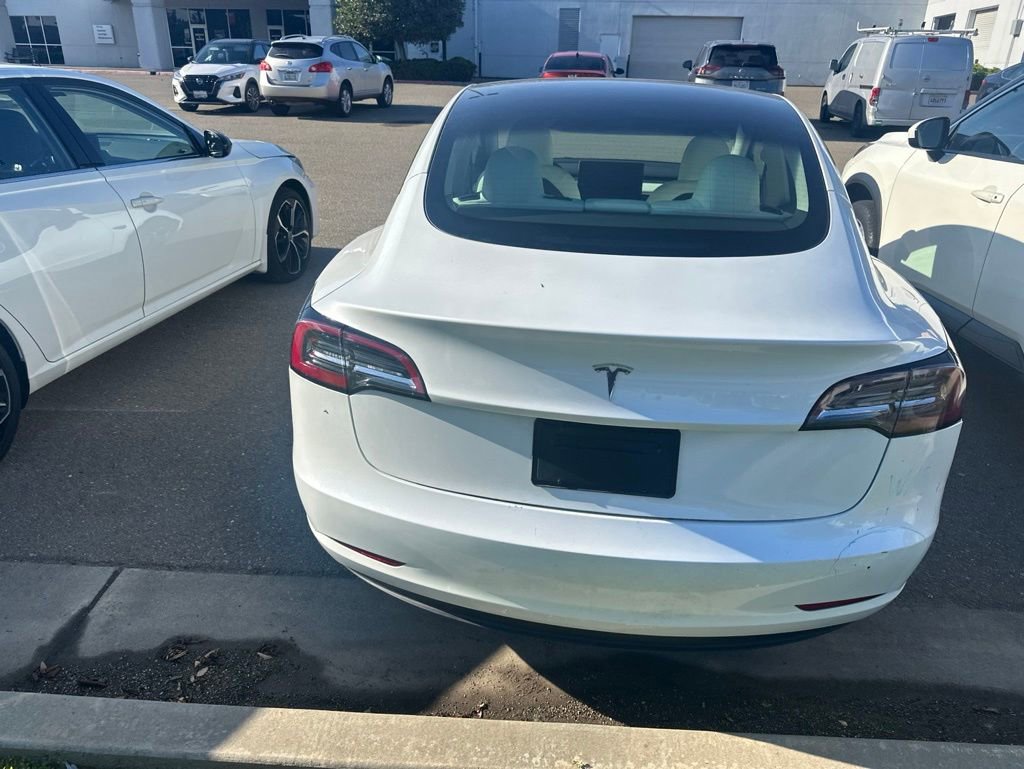 Used 2023 Tesla Model 3 Standard Range RWD image 5