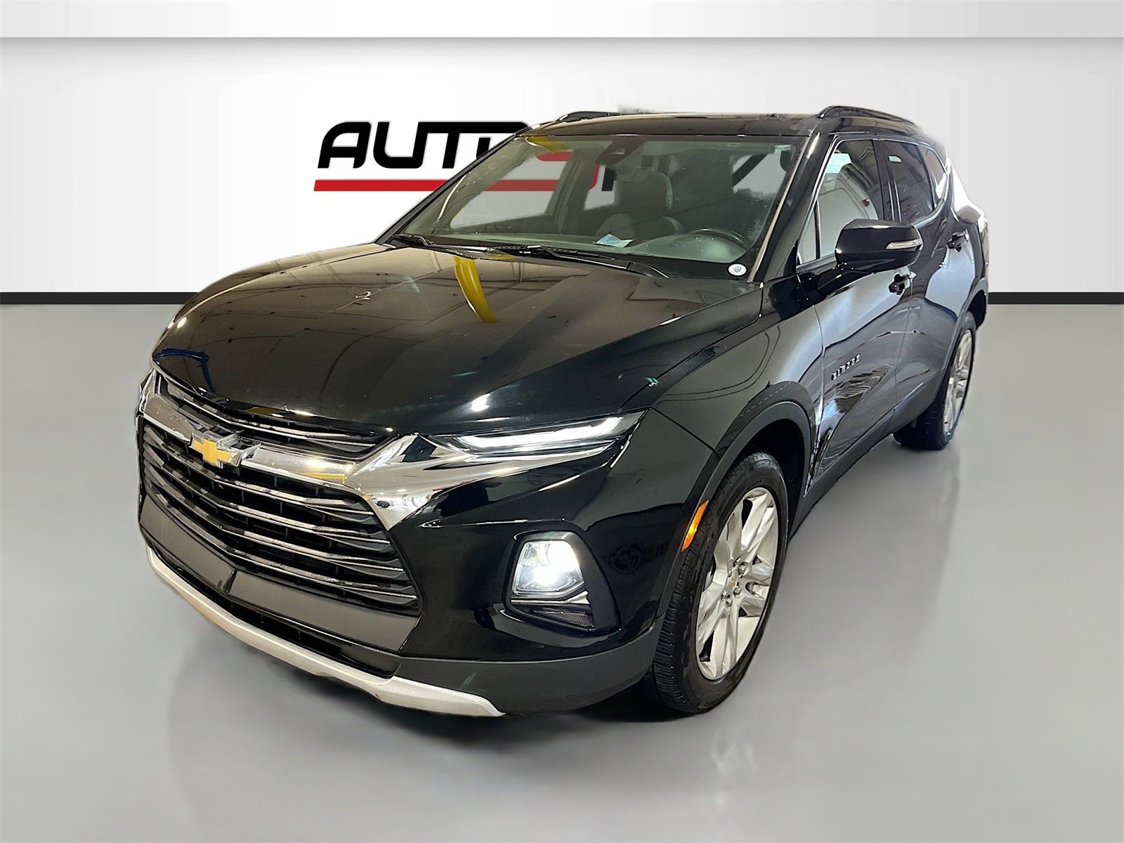 Used 2022 Chevrolet Blazer LT w/ Sound & Technology Package image 3