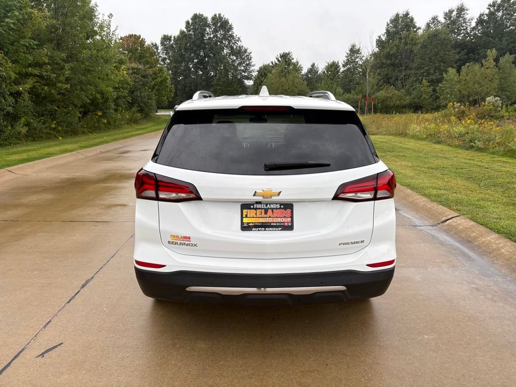 Used 2024 Chevrolet Equinox Premier FWD image 8