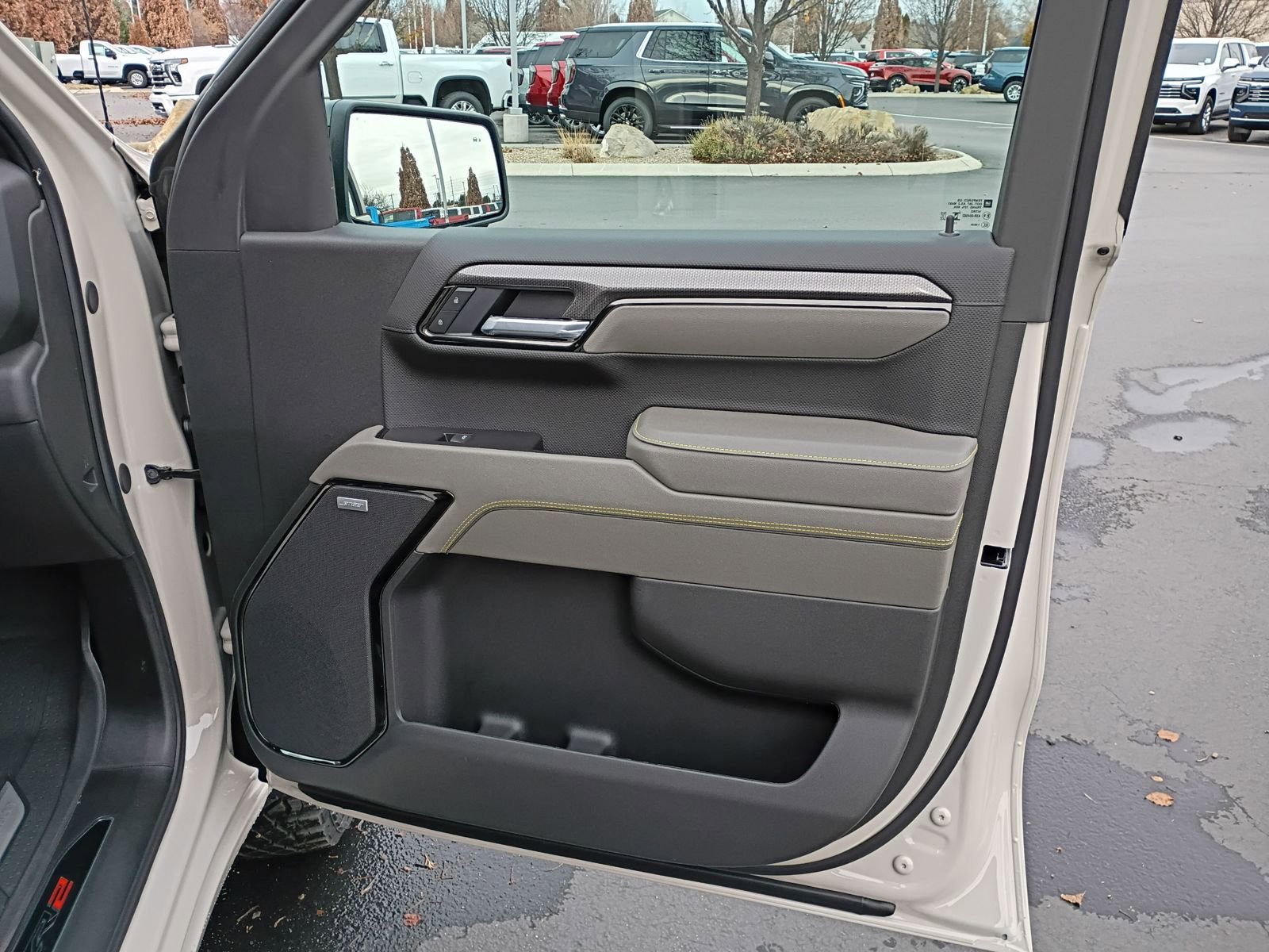 New 2026 Chevrolet Silverado 1500 ZR2 image 24