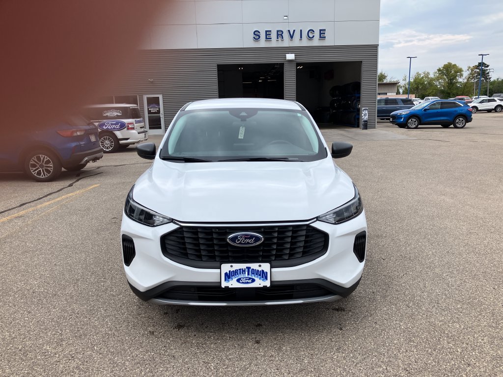 Used 2023 Ford Escape Active AWD/4WD image 4