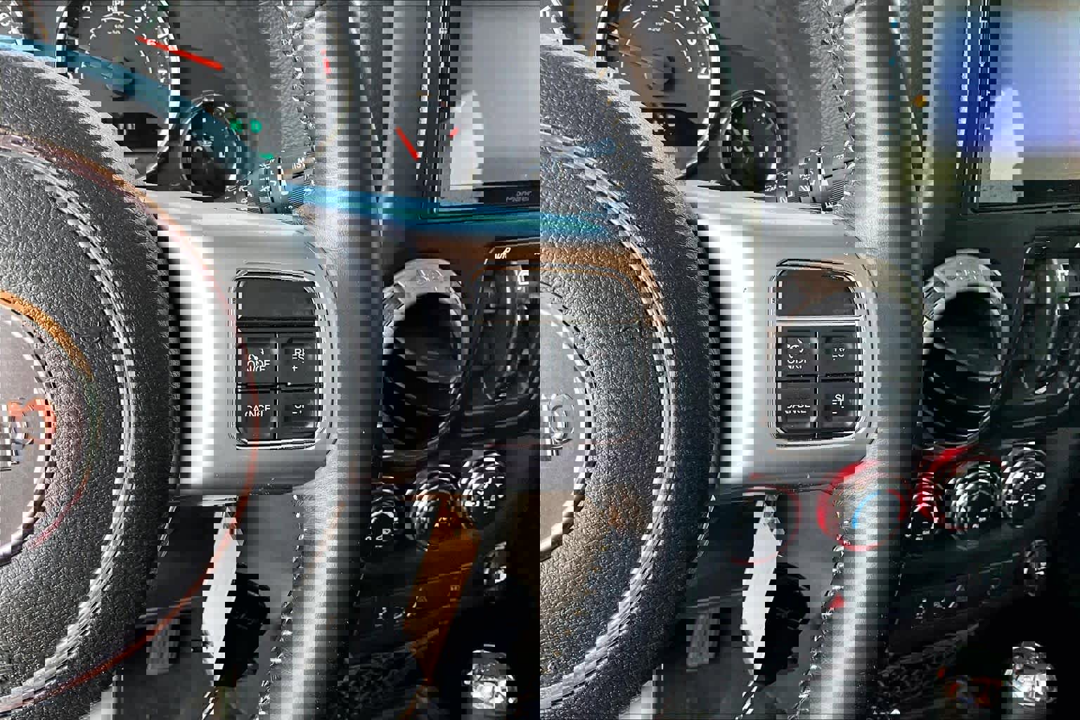 Used 2017 Jeep Wrangler Freedom Edition image 26