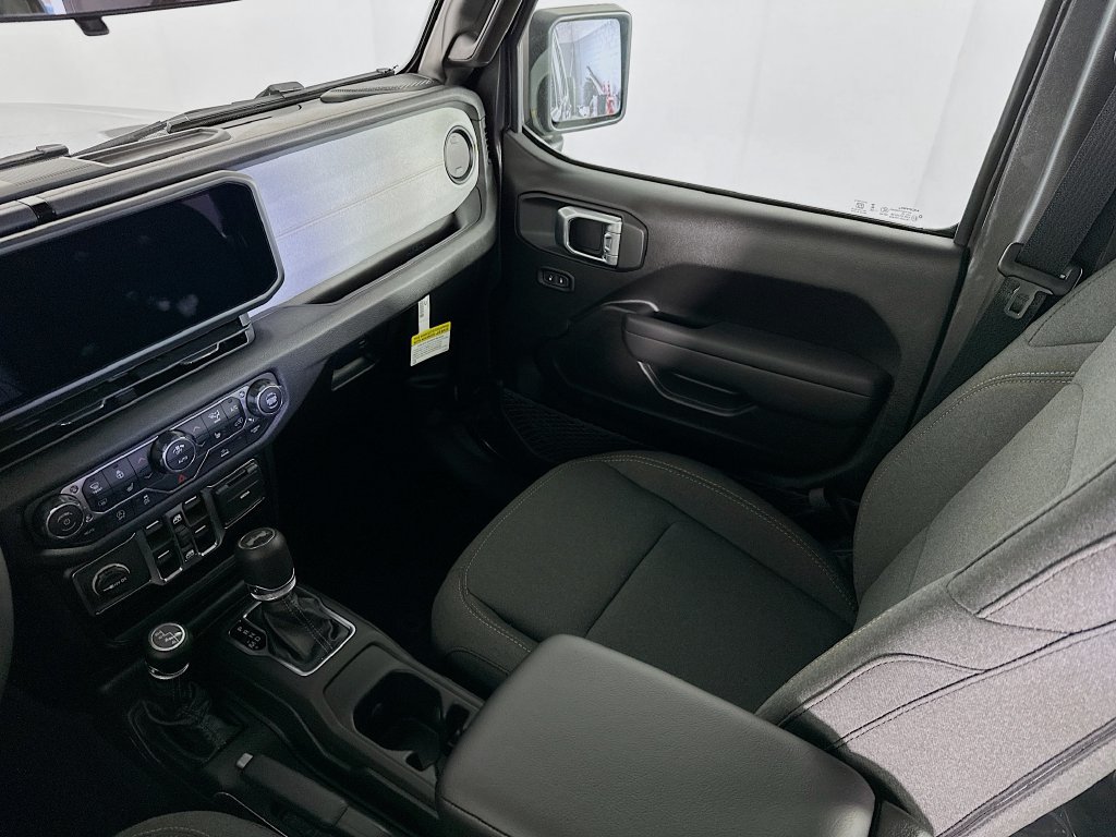 New 2026 Jeep Wrangler Unlimited Sport AWD/4WD image 31