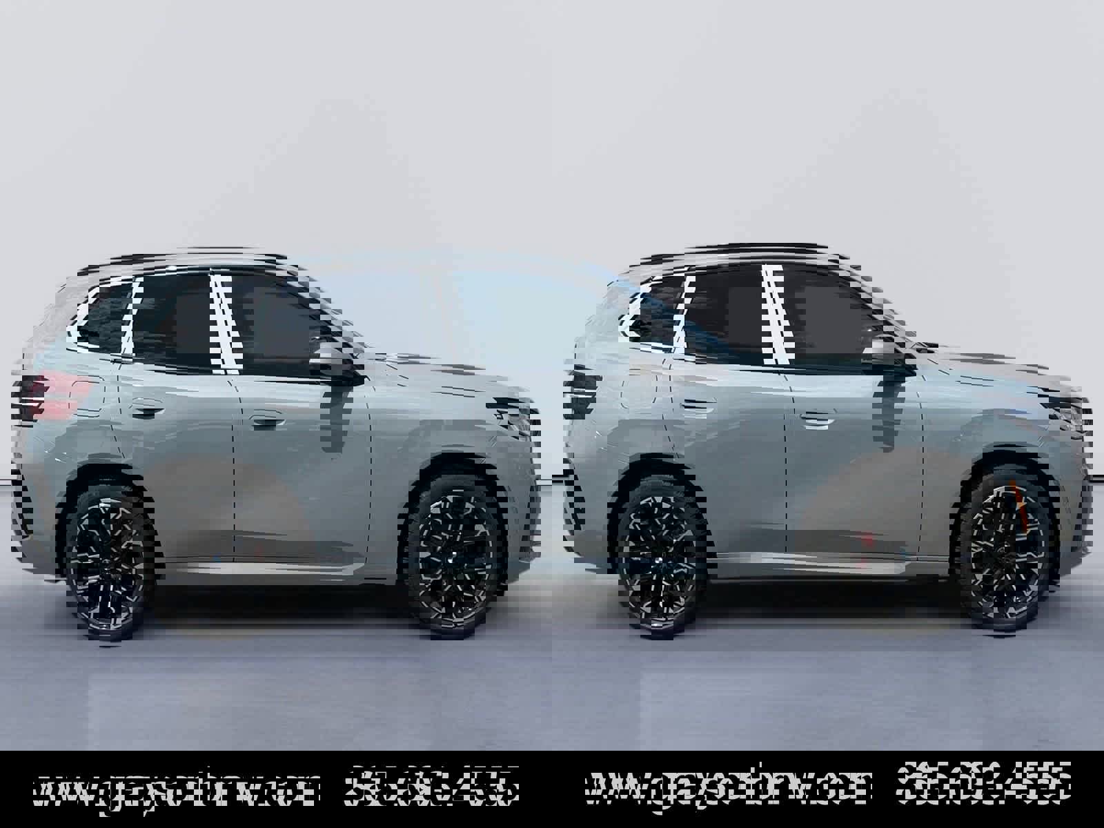 Used 2025 BMW X3 xDrive30i w/ Premium Package image 2