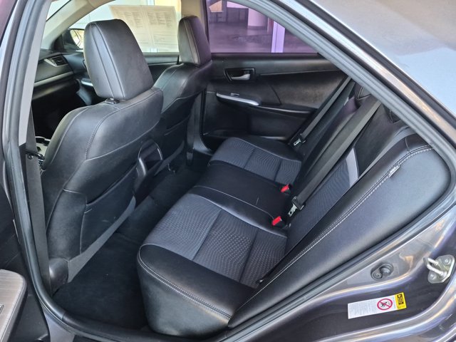 Used 2014 Toyota Camry SE FWD image 14