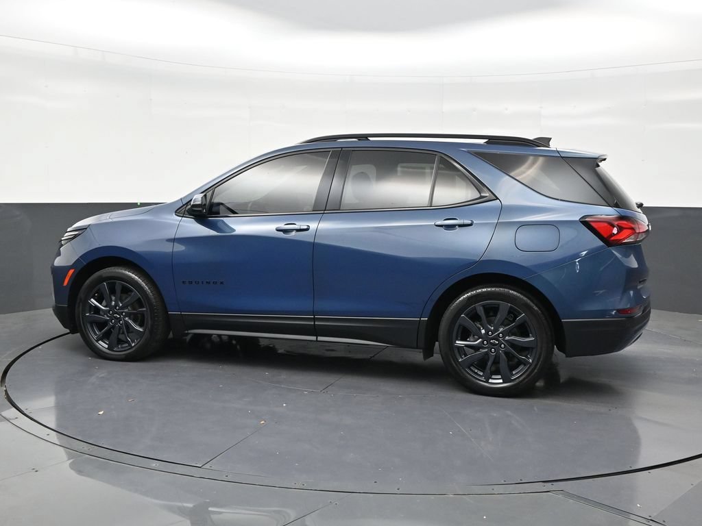 Used 2024 Chevrolet Equinox RS w/ RS Leather Package FWD image 2