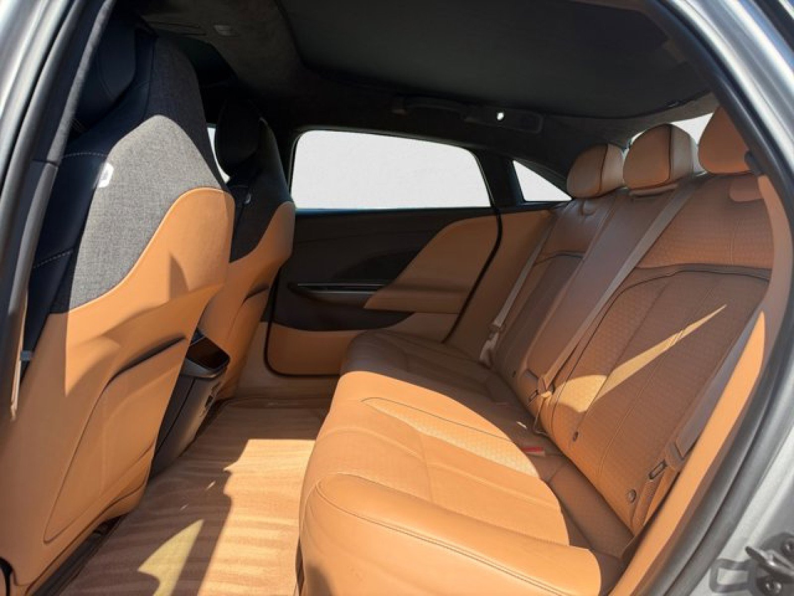Used 2023 Lucid Air Grand Touring AWD/4WD image 18