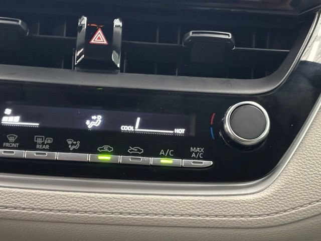 Used 2024 Toyota Corolla Cross L FWD image 30