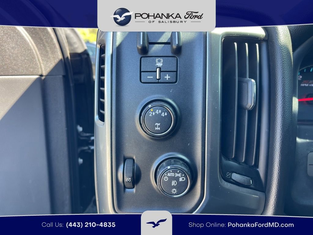 Used 2019 Chevrolet Silverado 2500 LT w/ Midnight Edition image 16