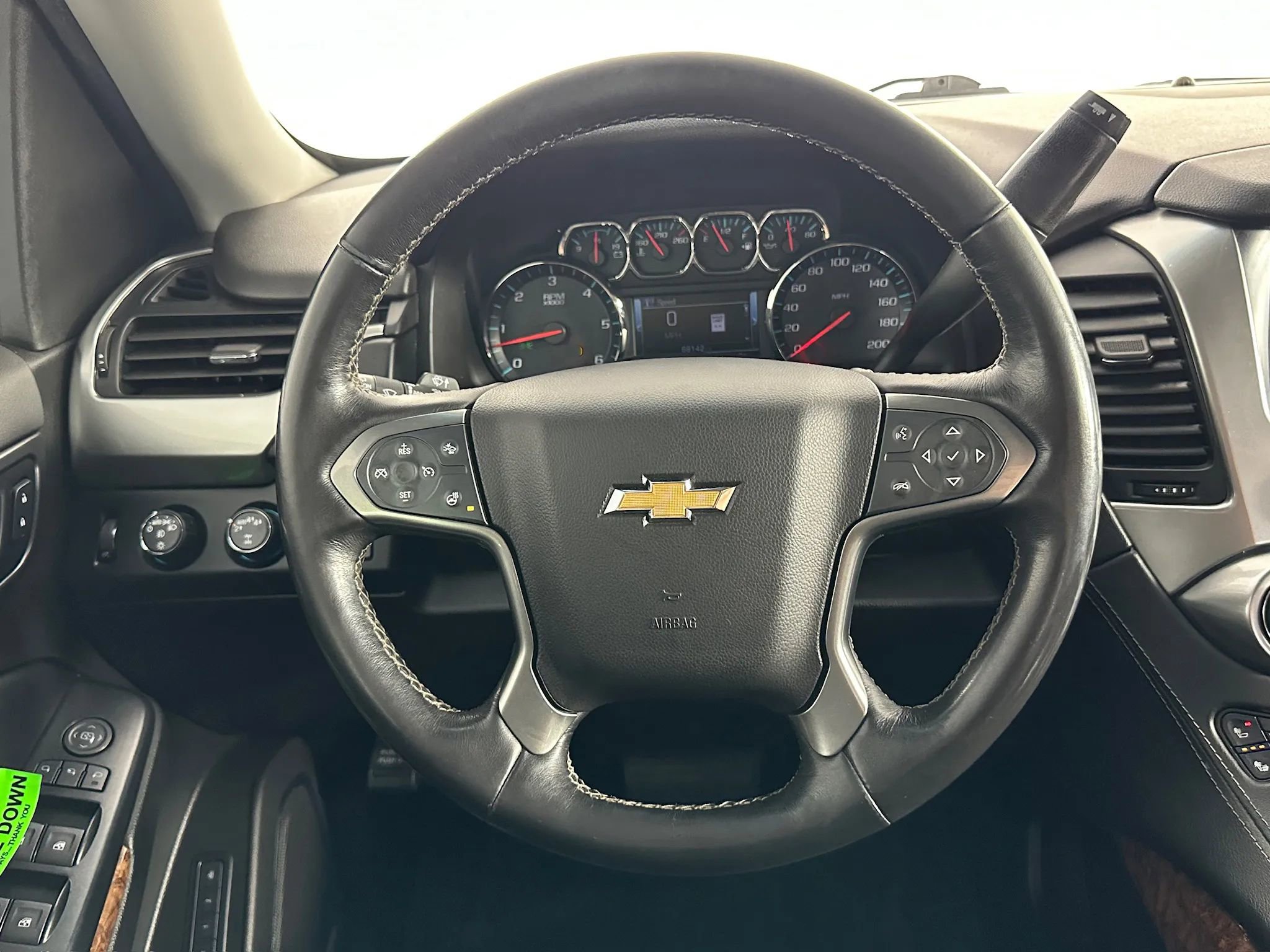 Used 2019 Chevrolet Tahoe Premier AWD/4WD image 25