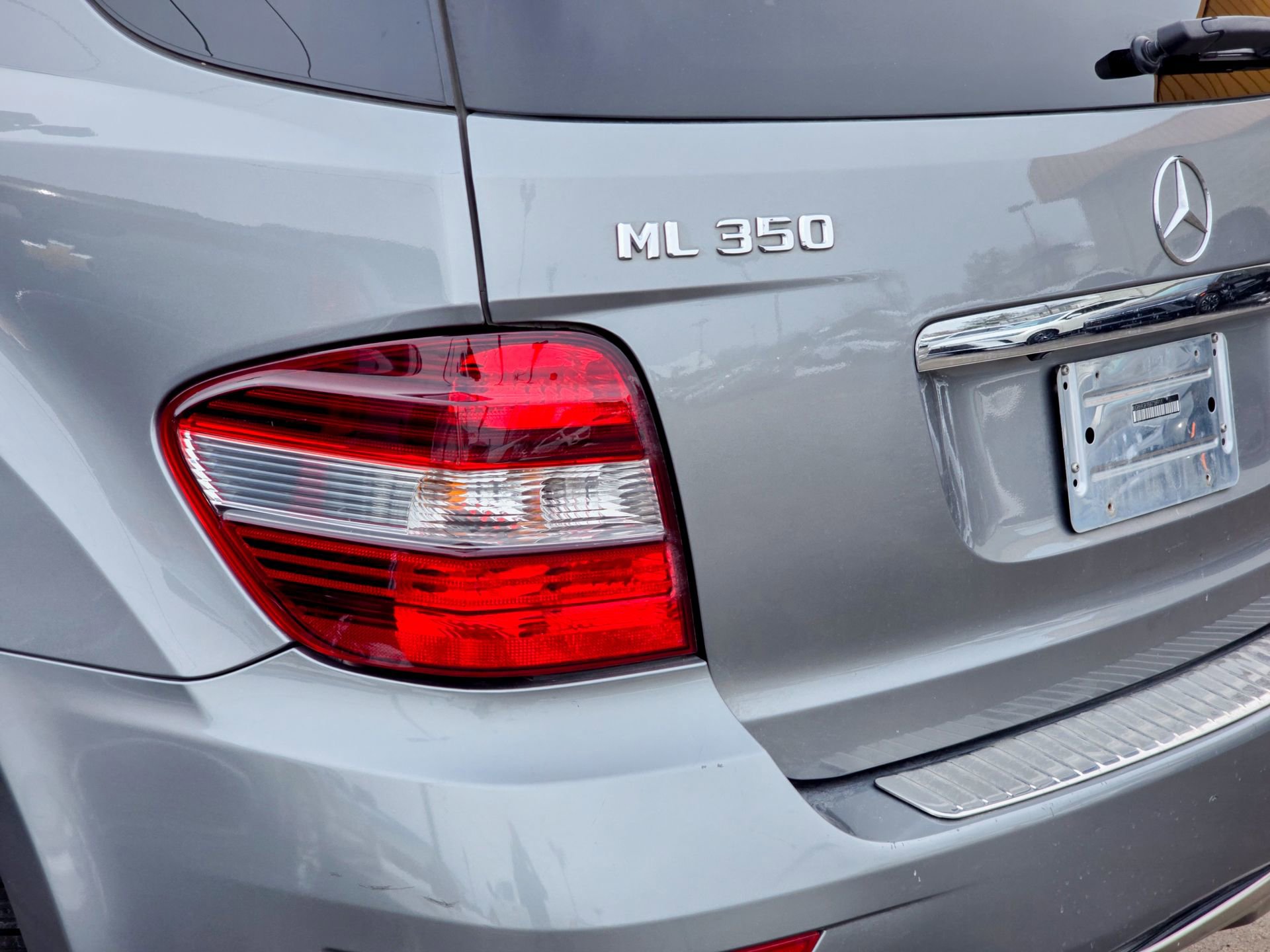 Used 2011 Mercedes-Benz ML 350 4MATIC image 9