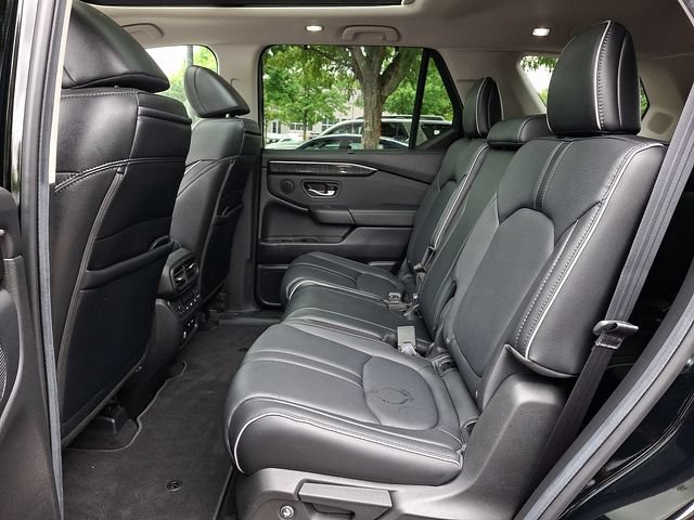 Certified 2025 Honda Pilot Elite image 12