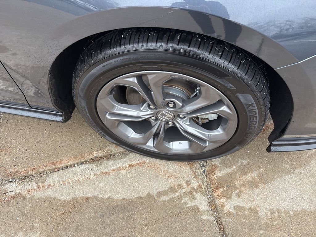 Used 2023 Honda Accord EX-L image 32