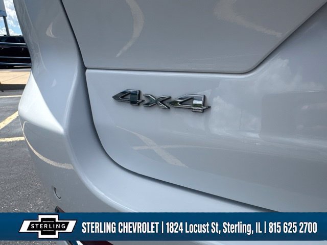 Used 2022 Jeep Grand Cherokee Overland w/ Luxury Tech Group IV AWD/4WD image 15