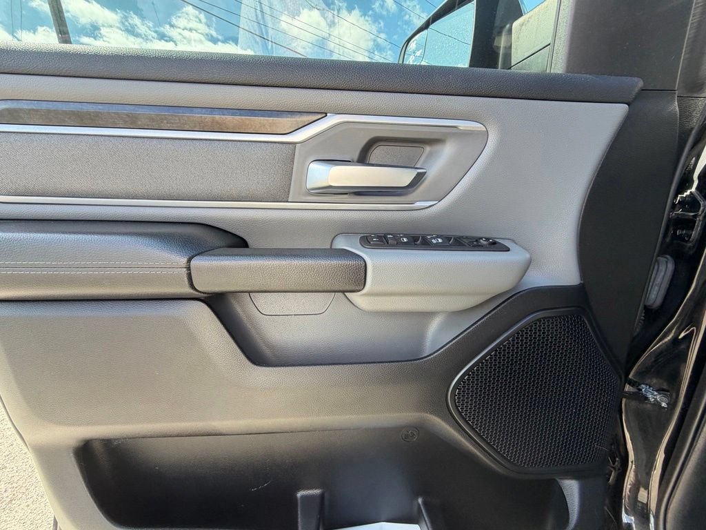 Used 2021 RAM 1500 Big Horn AWD/4WD image 14