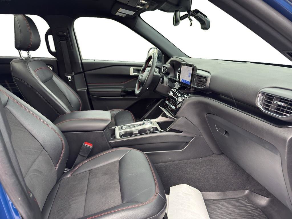 Certified 2023 Ford Explorer ST-Line w/ Class IV Trailer Tow Package AWD/4WD image 6