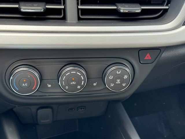 Used 2026 Chevrolet Trax LS w/ LS Convenience Package image 15