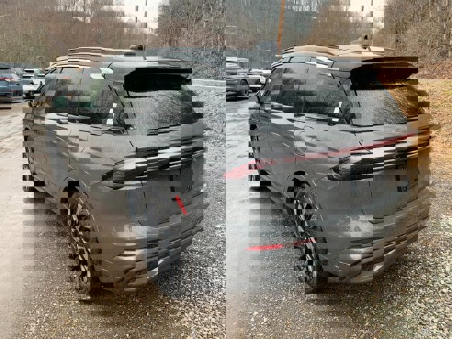 New 2026 Lincoln Nautilus Black Label w/ Jet Appearance Package image 10