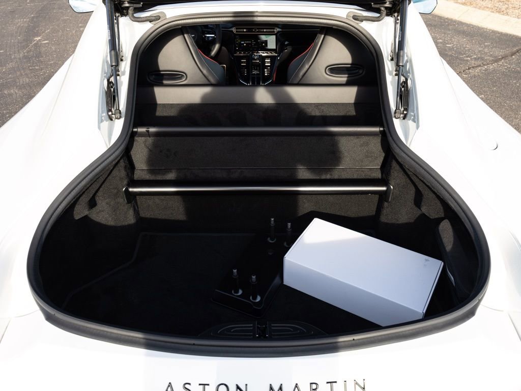 New 2026 Aston Martin V8 Vantage S image 43