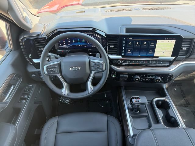Used 2025 Chevrolet Silverado 1500 LT Trail Boss w/ LT Trail Boss Premium Package AWD/4WD image 15