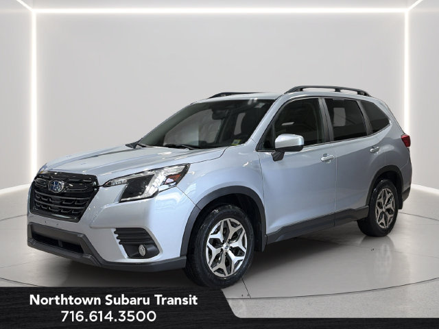 Used 2022 Subaru Forester Premium AWD/4WD image 1