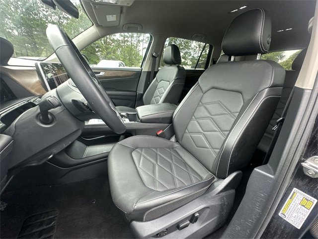 Used 2024 Volkswagen Atlas SE image 13