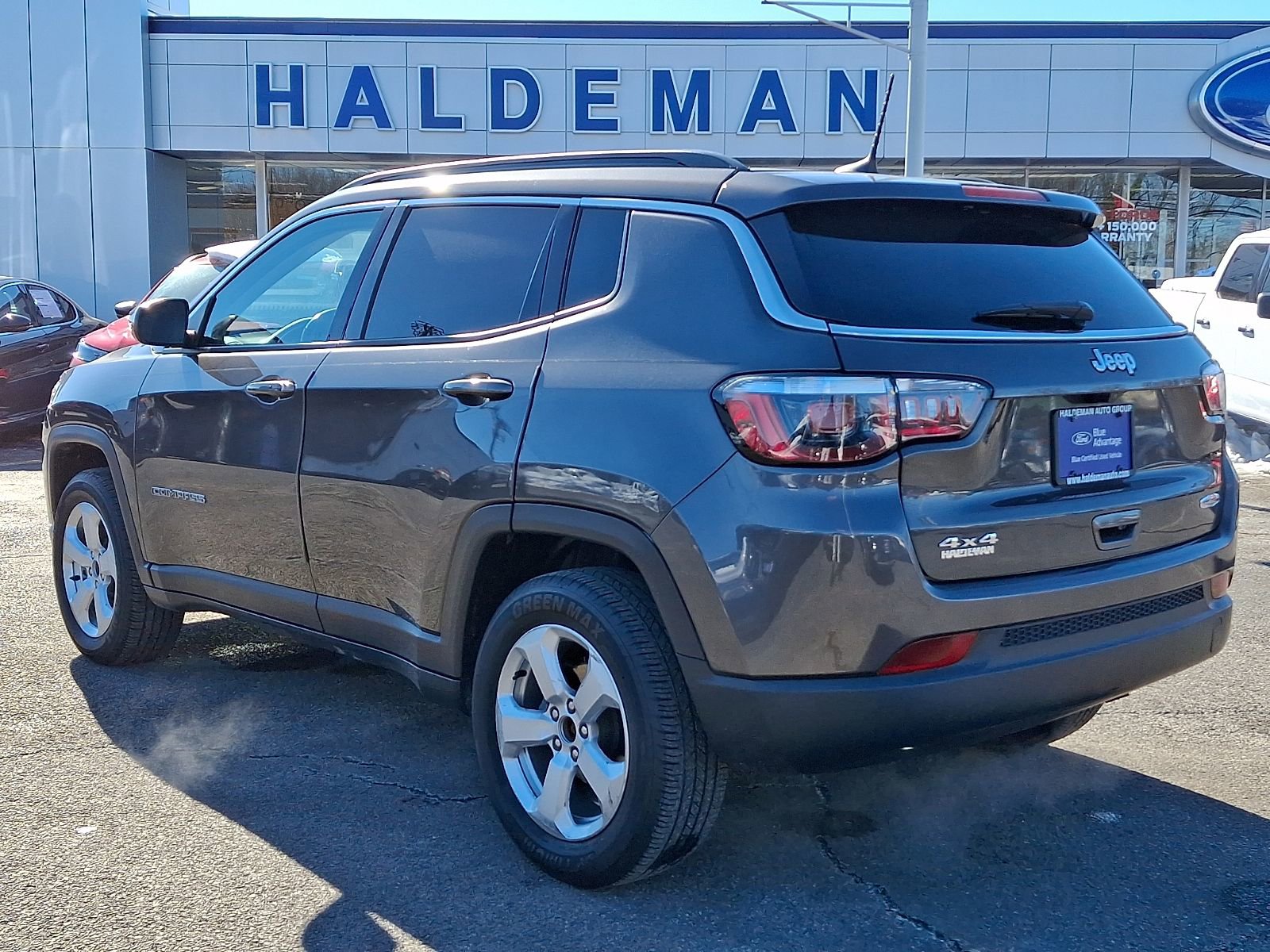 Used 2020 Jeep Compass Latitude w/ Cold Weather Group image 5