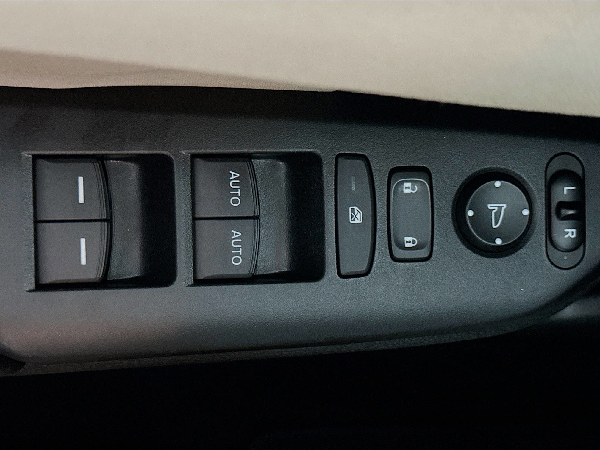 Used 2017 Honda Civic EX-T image 15