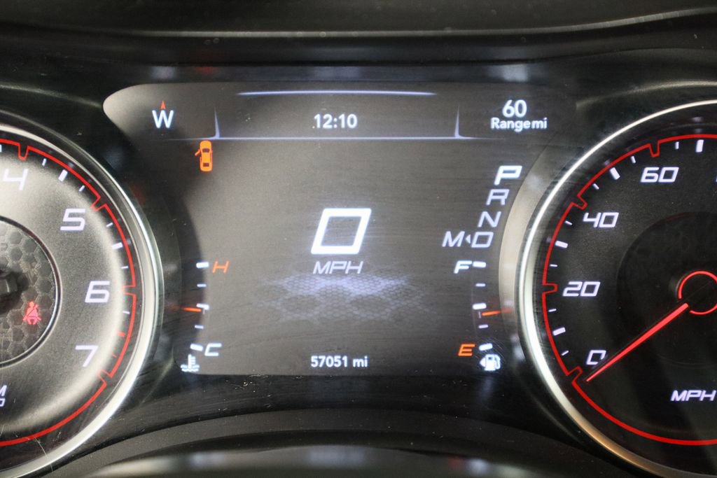Used 2020 Dodge Charger SXT image 34