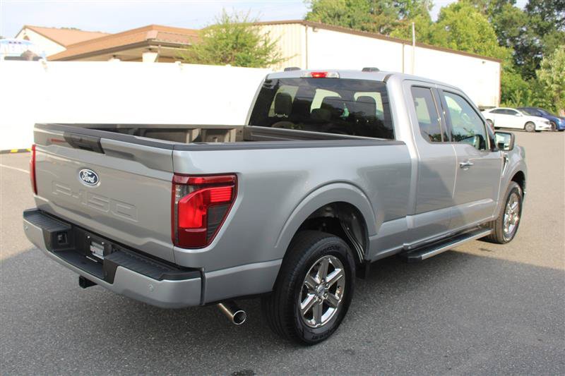 Used 2025 Ford F150 XLT w/ Equipment Group 301A Standard RWD image 7