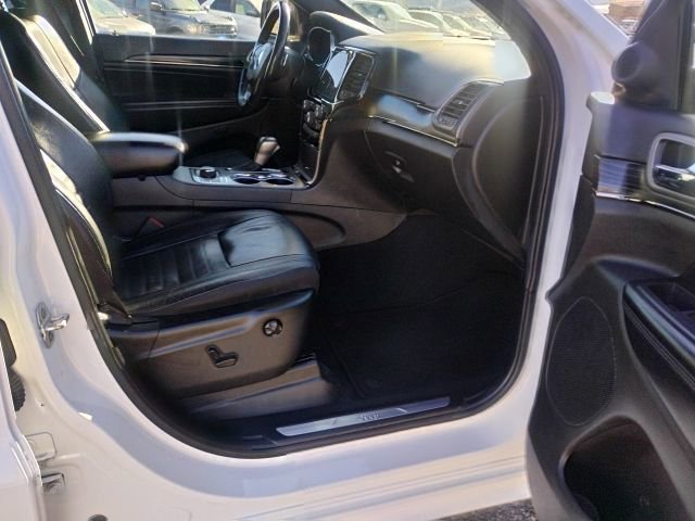 Used 2019 Jeep Grand Cherokee Limited X image 23