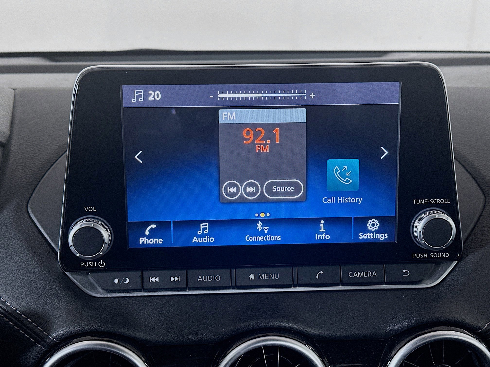 Used 2024 Nissan Sentra SV image 21