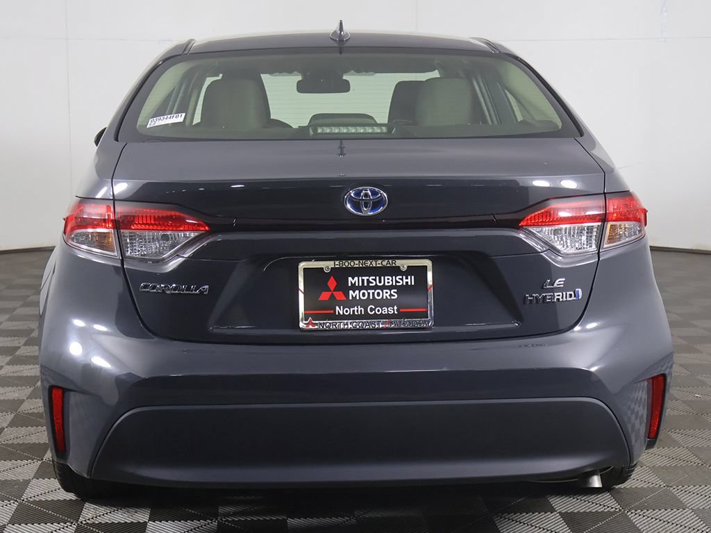 Used 2024 Toyota Corolla LE FWD image 9