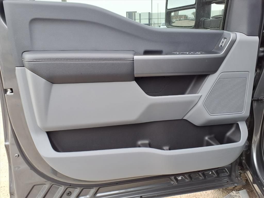 New 2026 Ford F250 XLT w/ FX4 Off-Road Package AWD/4WD image 28