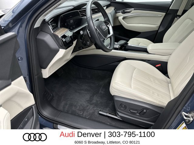 Used 2024 Audi Q8 e-tron Premium Plus AWD/4WD image 12