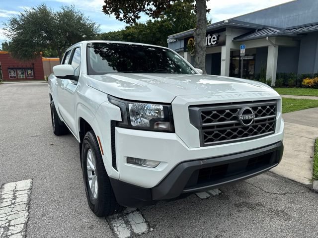 Used 2024 Nissan Frontier SV w/ SV Convenience Package RWD image 2