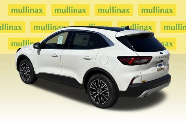 New 2025 Ford Escape SE w/ PHEV Premium Package FWD image 11