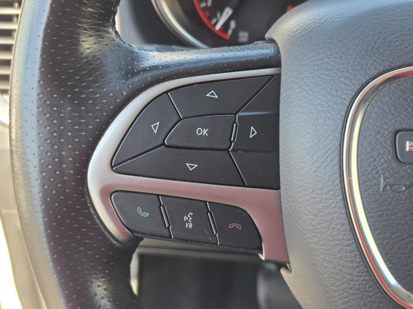 Certified 2020 Dodge Durango SXT image 17