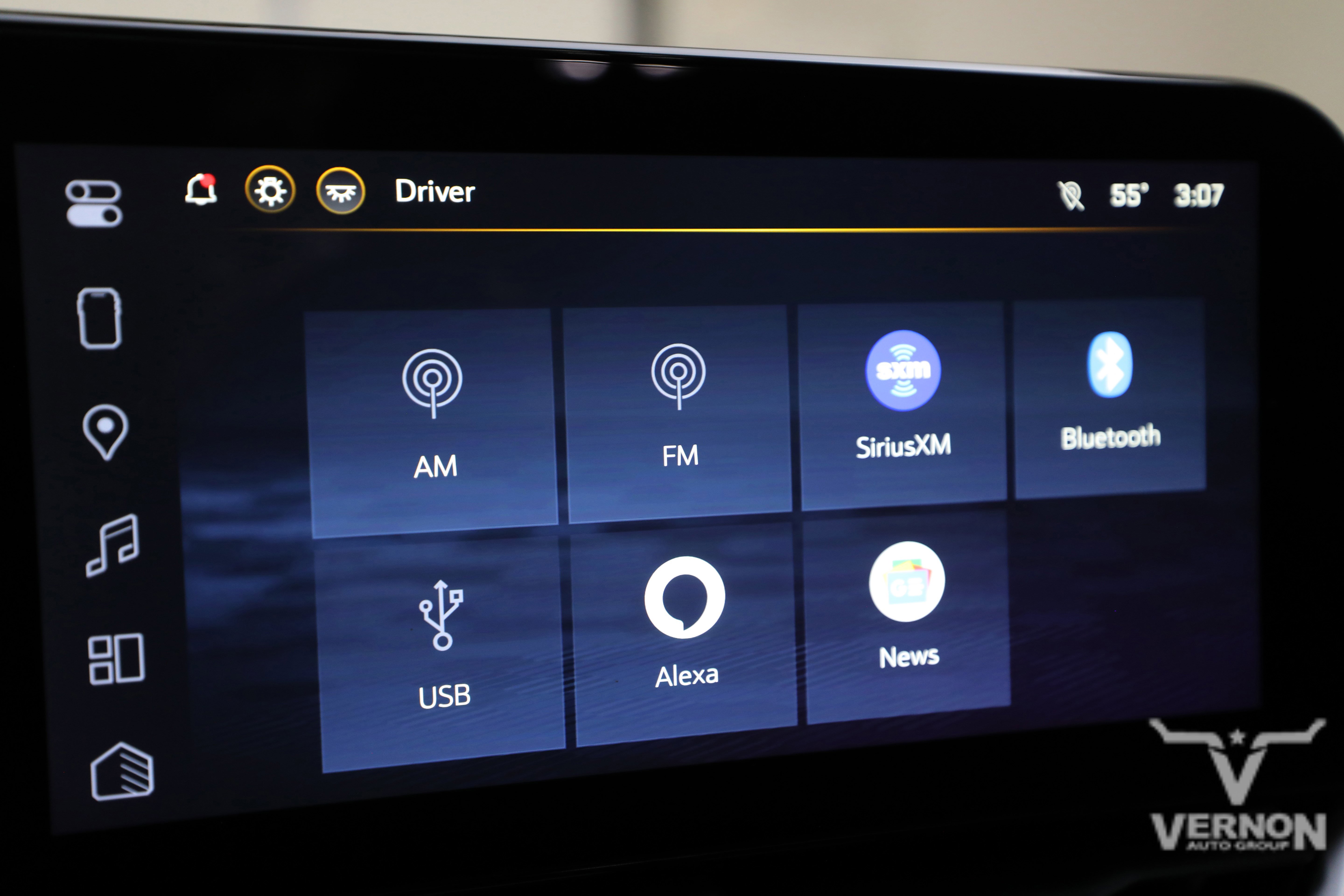 Used 2025 Chevrolet Equinox LT w/ Safety and Technology Package image 27