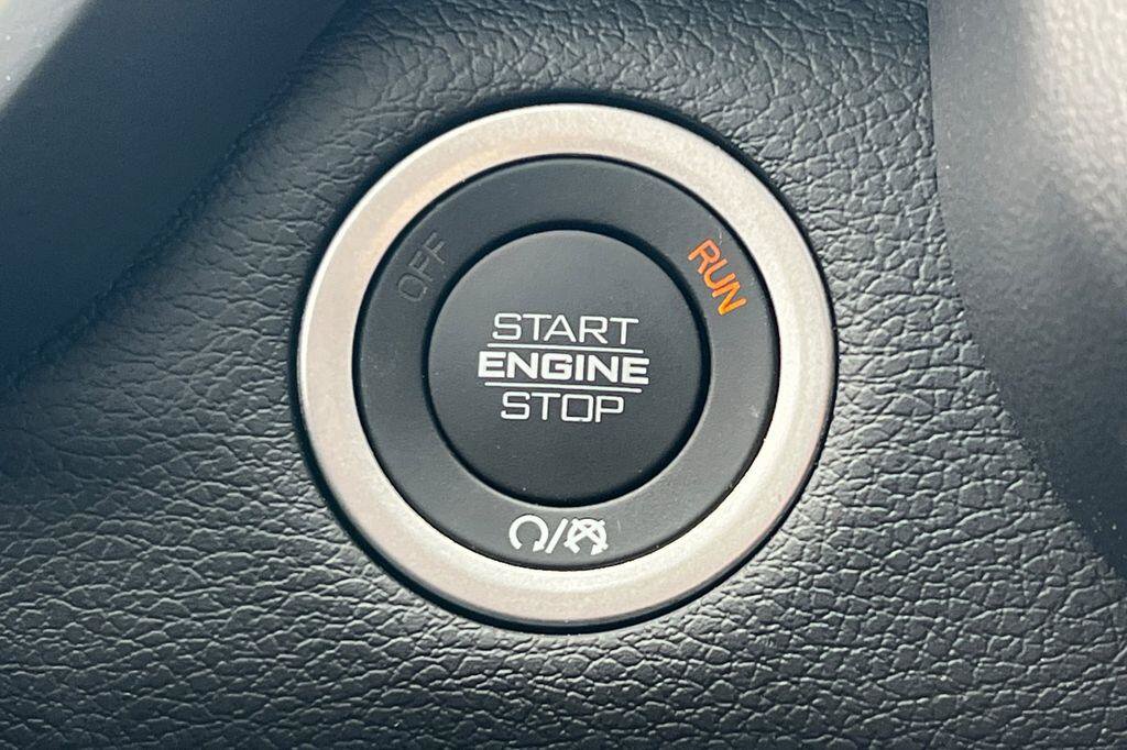 New 2026 RAM 2500 Big Horn AWD/4WD image 21