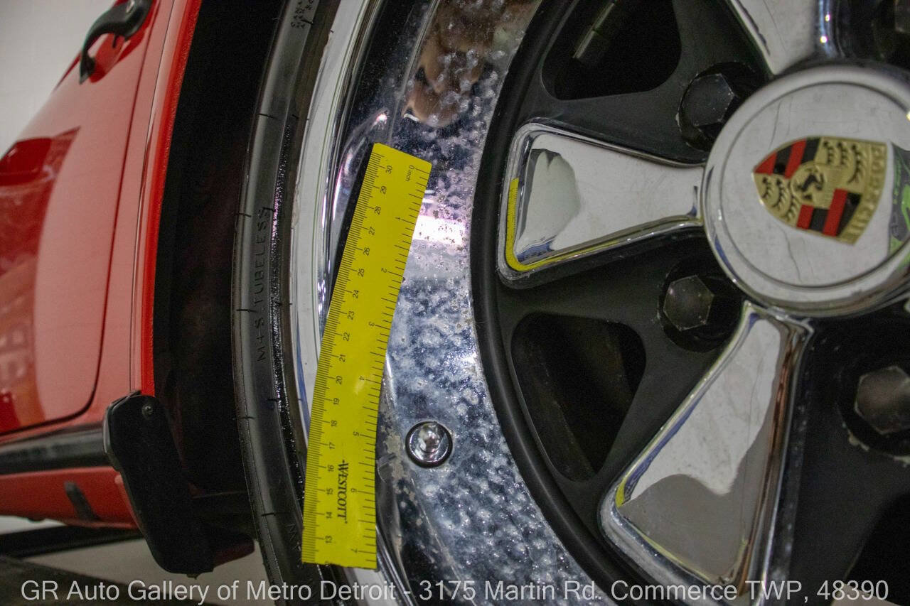 Used 1987 Porsche 911 Carrera image 28