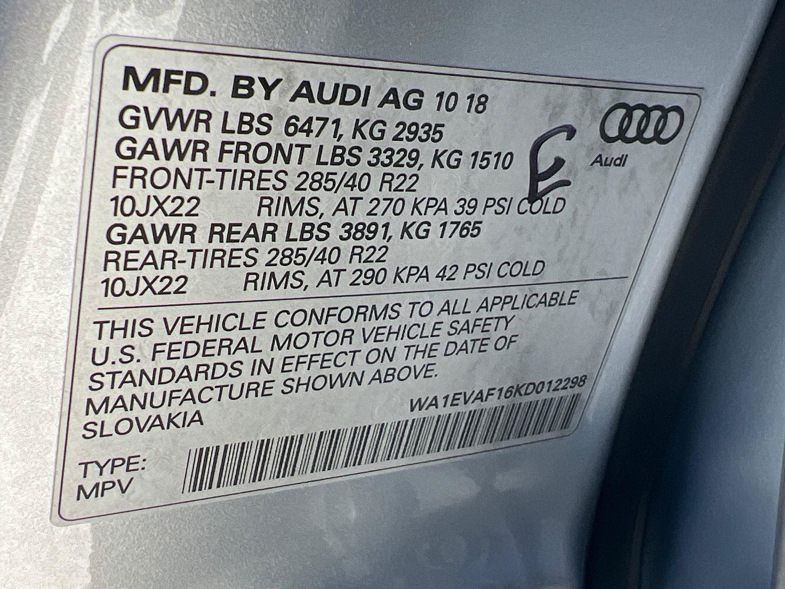 Used 2019 Audi Q8 Premium Plus AWD/4WD image 35