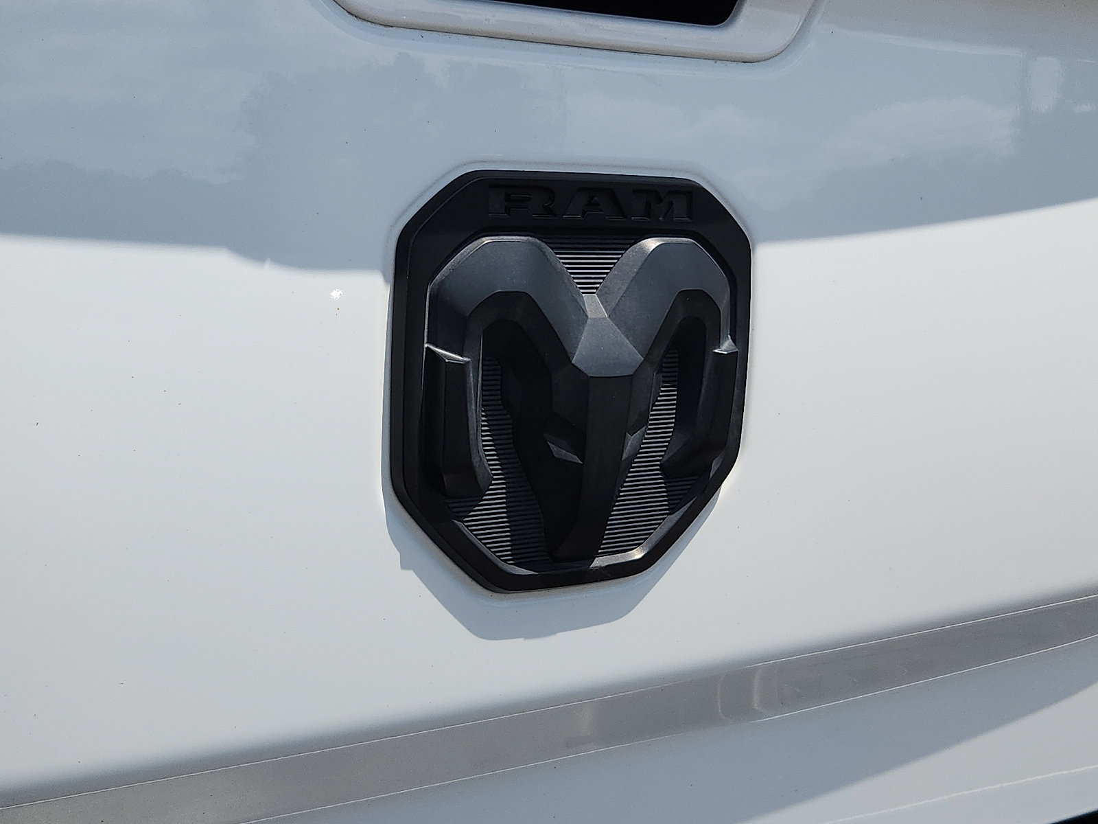 Certified 2024 RAM 2500 Laramie w/ Night Edition AWD/4WD image 30