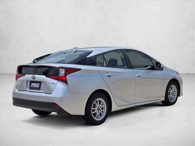 Used 2022 Toyota Prius LE FWD image 5