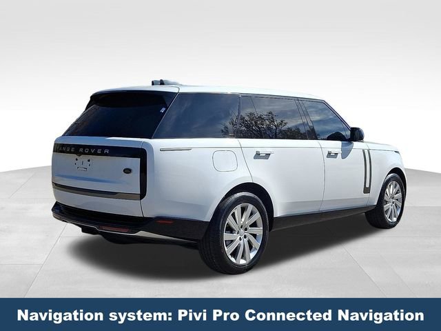 Used 2023 Land Rover Range Rover Long Wheelbase SE AWD/4WD image 7