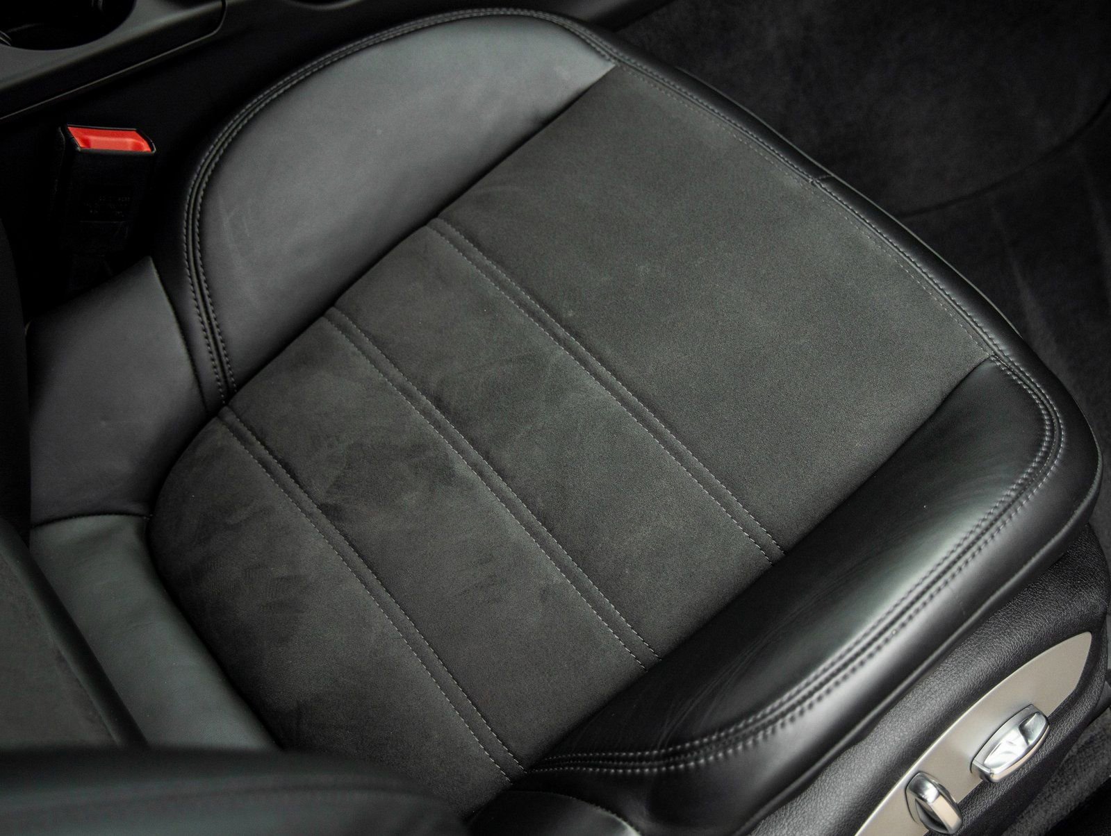 Used 2023 Porsche Macan GTS image 43