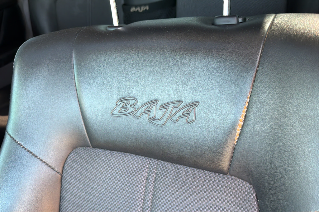 Used 2005 Subaru Baja Turbo AWD/4WD image 34