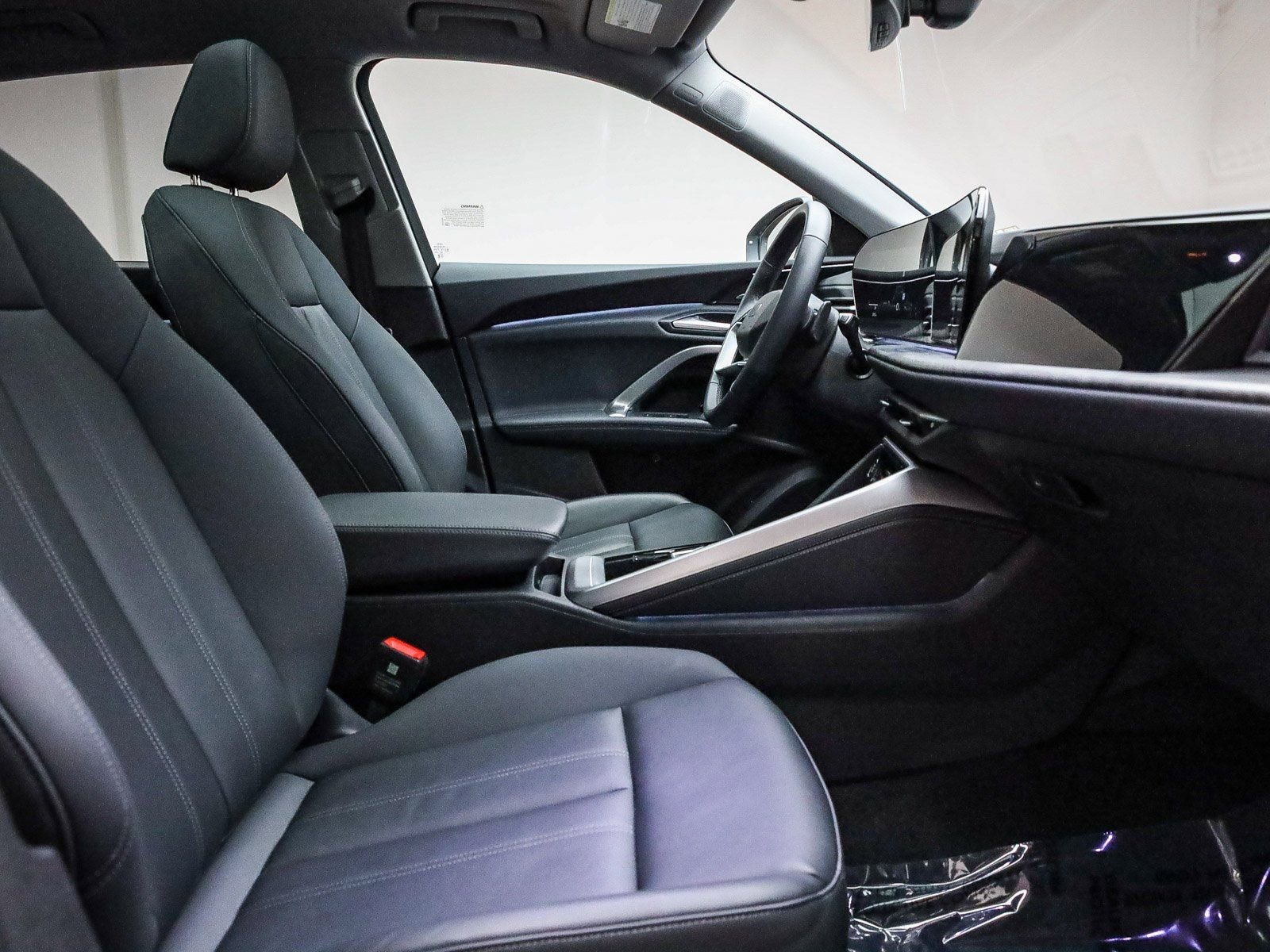 Certified 2025 Audi Q5 Premium Plus w/ Premium Plus image 18